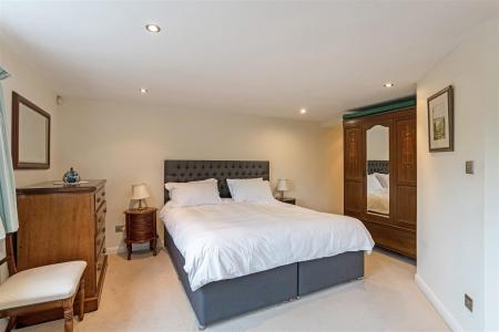 99122_Monks Bench Manor Lane Abbots Leigh (18).jpg