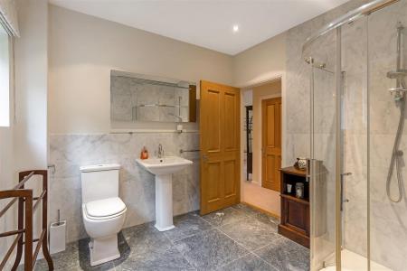 99122_Monks Bench Manor Lane Abbots Leigh (19).jpg