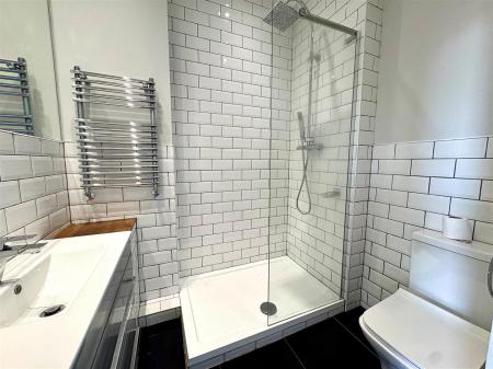 Ensuite.jpg