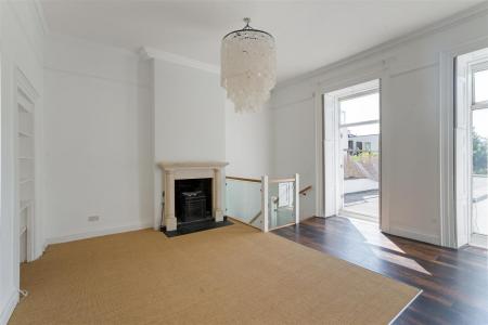 93680_Garden-Maisonette (16).jpg