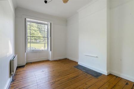 93680_Garden-Maisonette (17).jpg