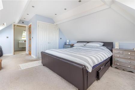 Bedroom-1-2.jpg