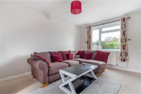 Living-room-3.jpg