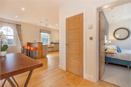 Hallway-2.jpg