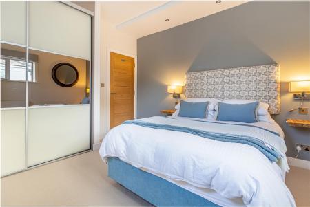 Bedroom-1-3.jpg