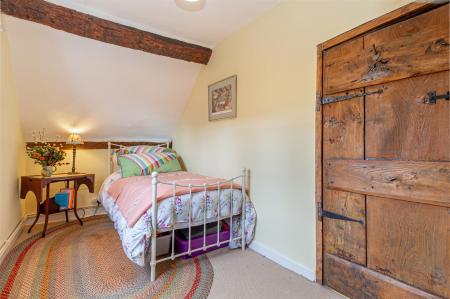 Bedroom-2-2.jpg