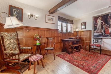 Livingr-room-3.jpg