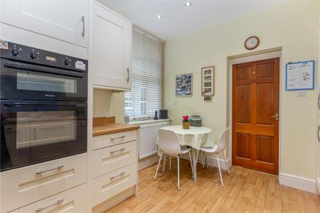 Kitchen-3.jpg