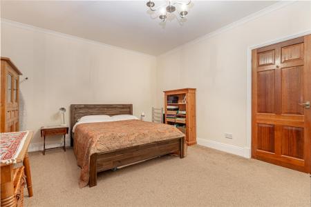 Bedroom-2-2.jpg
