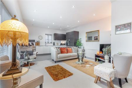Living-room-3.jpg