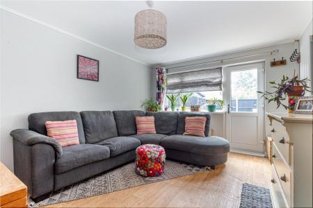 Living-room-2.jpg