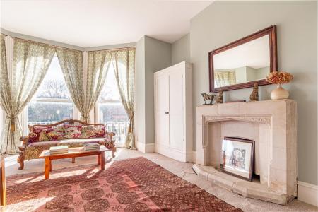 Bedroom-1-7.jpg