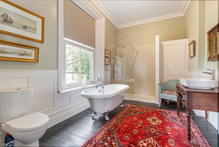 Bathroom-1.jpg