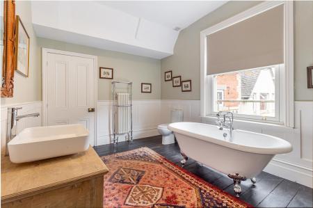 Bathroom-2.jpg