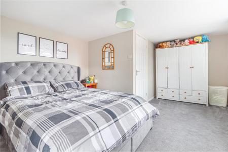 Bedroom-1-3.jpg