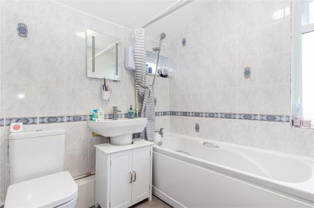 Bathroom-1.jpg