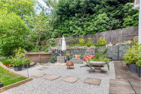 Garden-2.jpg