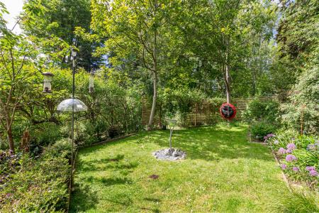 Garden-10.jpg