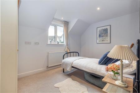 Bedroom-4-1.jpg