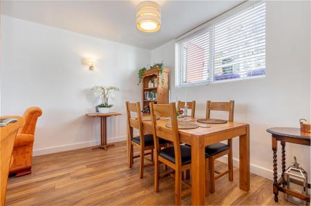 Dining-room-1.jpg