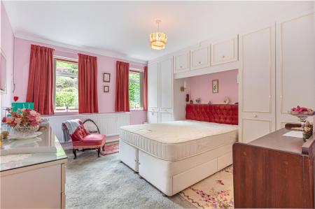Bedroom-1-2.jpg