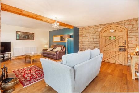 Living-room-3.jpg
