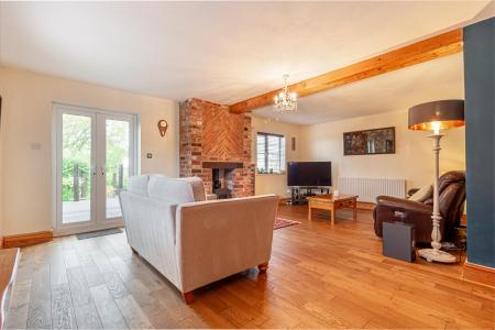 Living-room-1.jpg