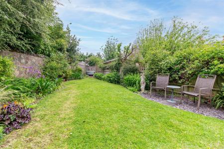 Garden-3.jpg