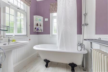 Bathroom-1.jpg