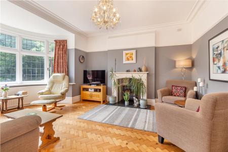 Living-room-3.jpg