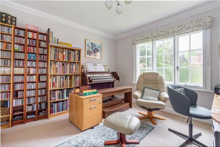Bedroom-4.jpg