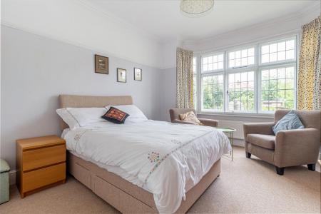 Bedroom-3-2.jpg