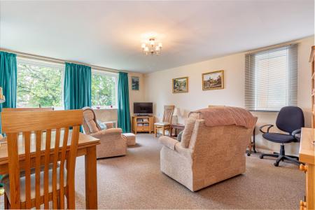 Living-room-2.jpg