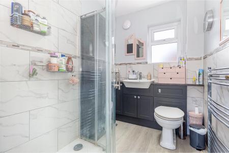 Bathroom-1.jpg