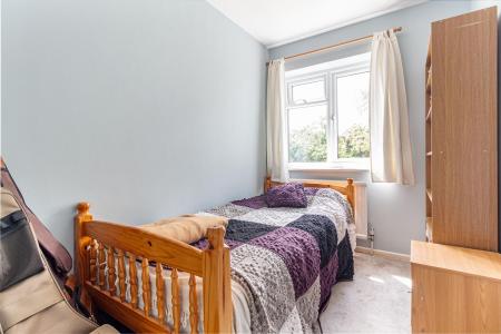 bedroom-4-2.jpg
