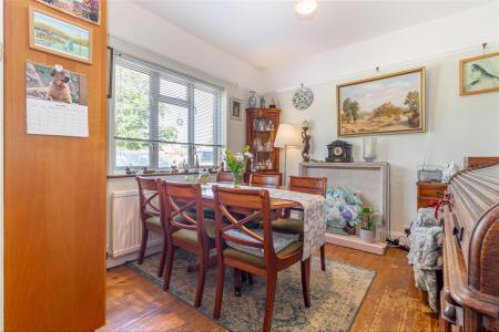 Dining-room-1.jpg