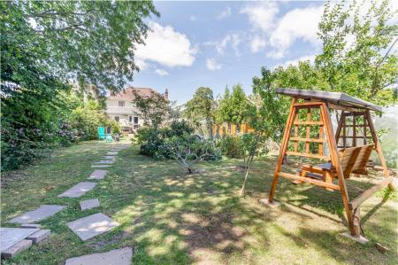 Garden-6.jpg