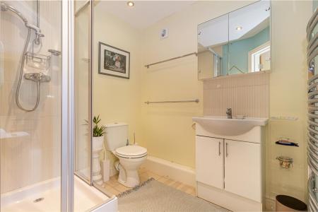 ensuite-1.jpg
