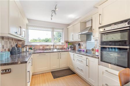 kitche-n2.jpg