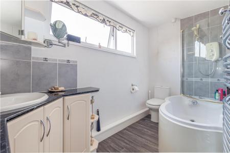bathroom-1.jpg