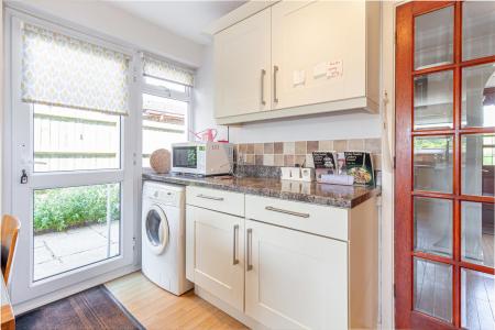 Kitchen-4.jpg