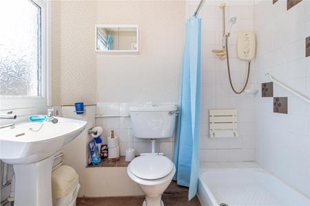 Ensuite-.jpg