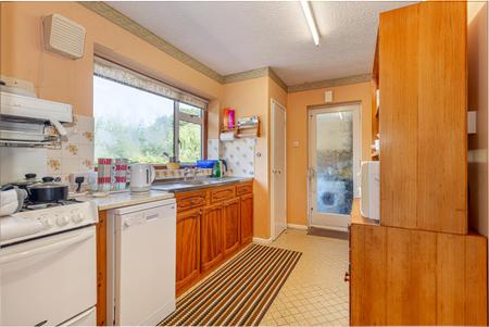 Kitchen-1.jpg