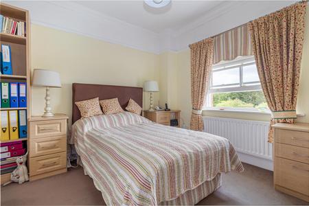Bedroom-2-2.jpg