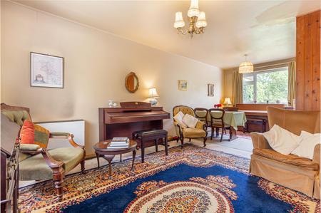 Living-room-2.jpg