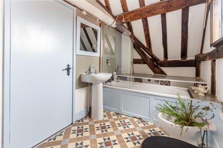 Bathroom-2.jpg