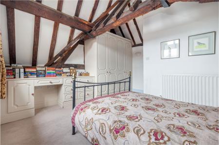 Bedroom-1-3.jpg