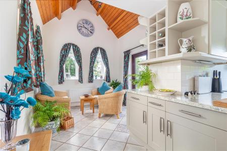 Dining-room-1.jpg