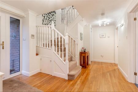 Hallway-1.jpg