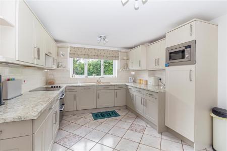 Kitchen-1.jpg